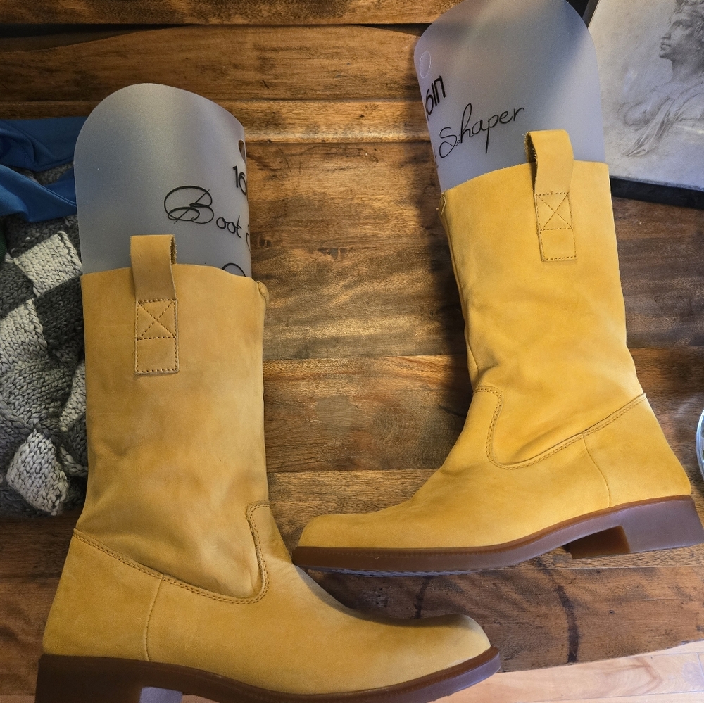 Kodiak leather yellow boots W10